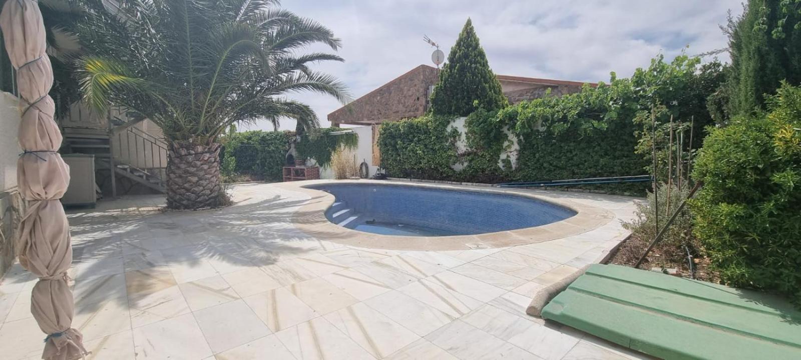 Estupenda Villa En Las Afueras Colmenar de Oreja Exterior photo